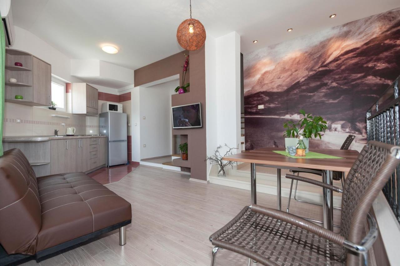 Apartmani Iva Тучепи Экстерьер фото