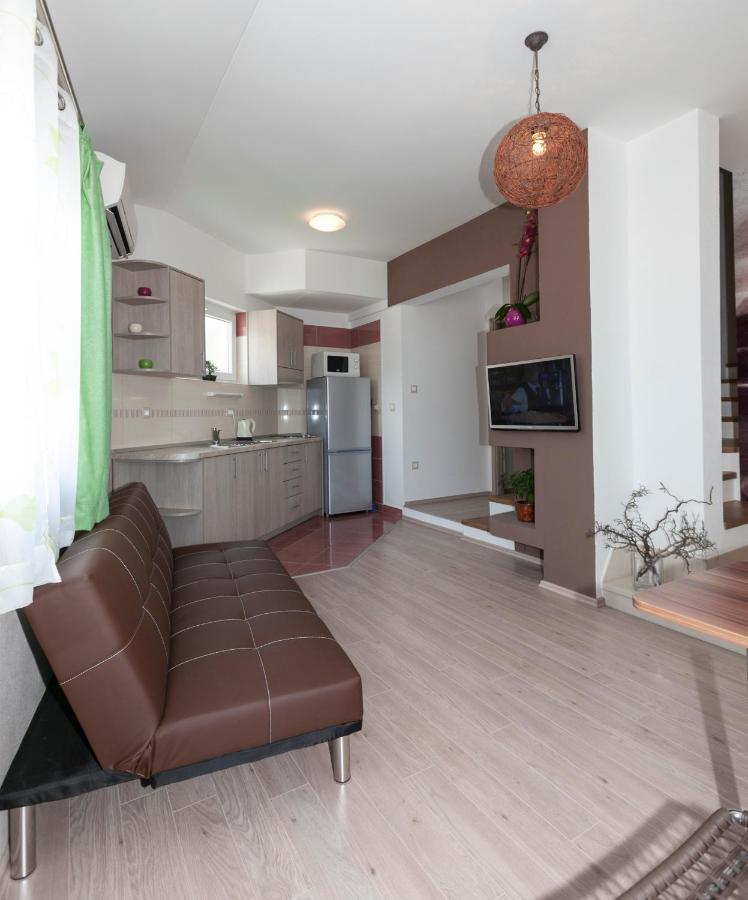 Apartmani Iva Тучепи Экстерьер фото