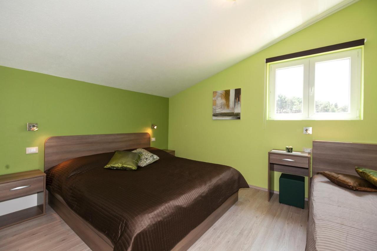 Apartmani Iva Тучепи Экстерьер фото