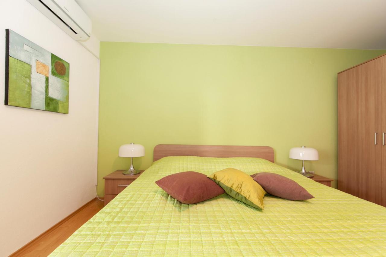Apartmani Iva Тучепи Экстерьер фото