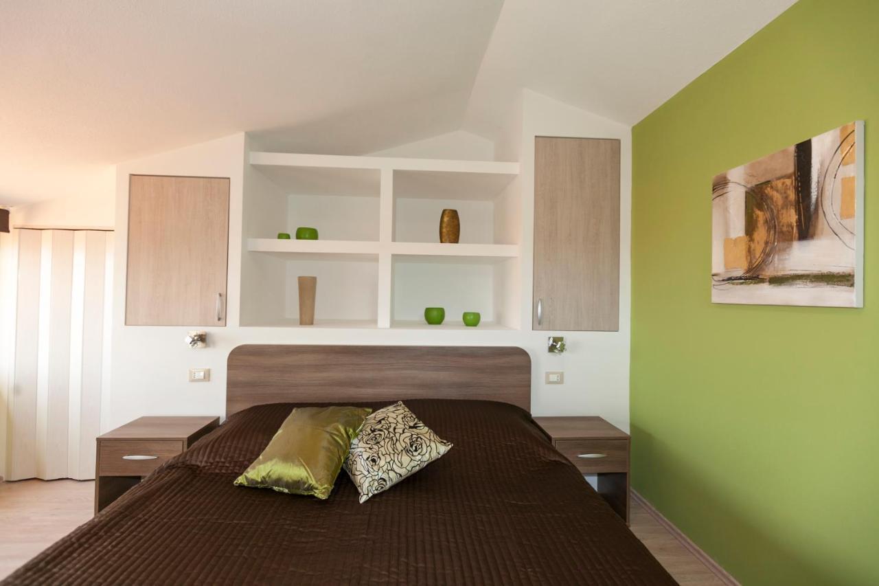 Apartmani Iva Тучепи Экстерьер фото