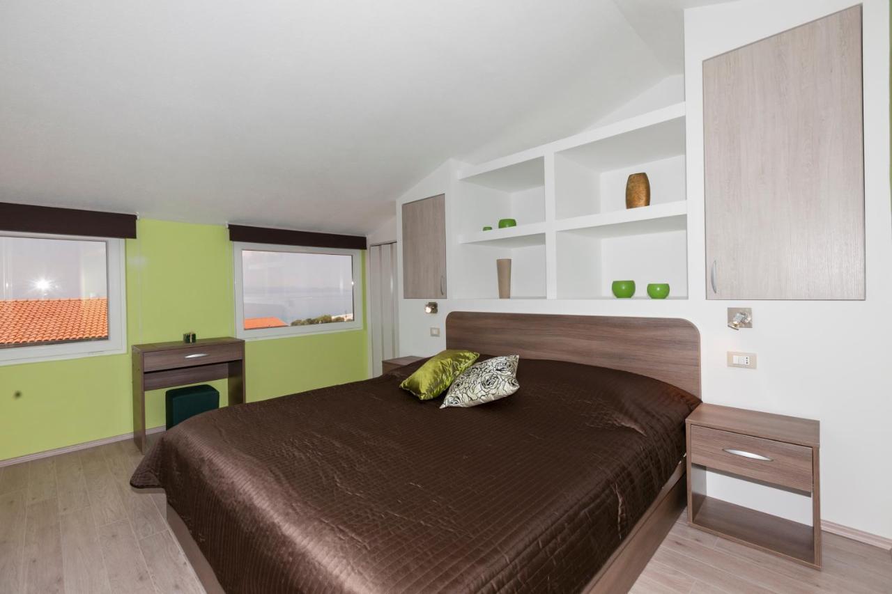 Apartmani Iva Тучепи Экстерьер фото