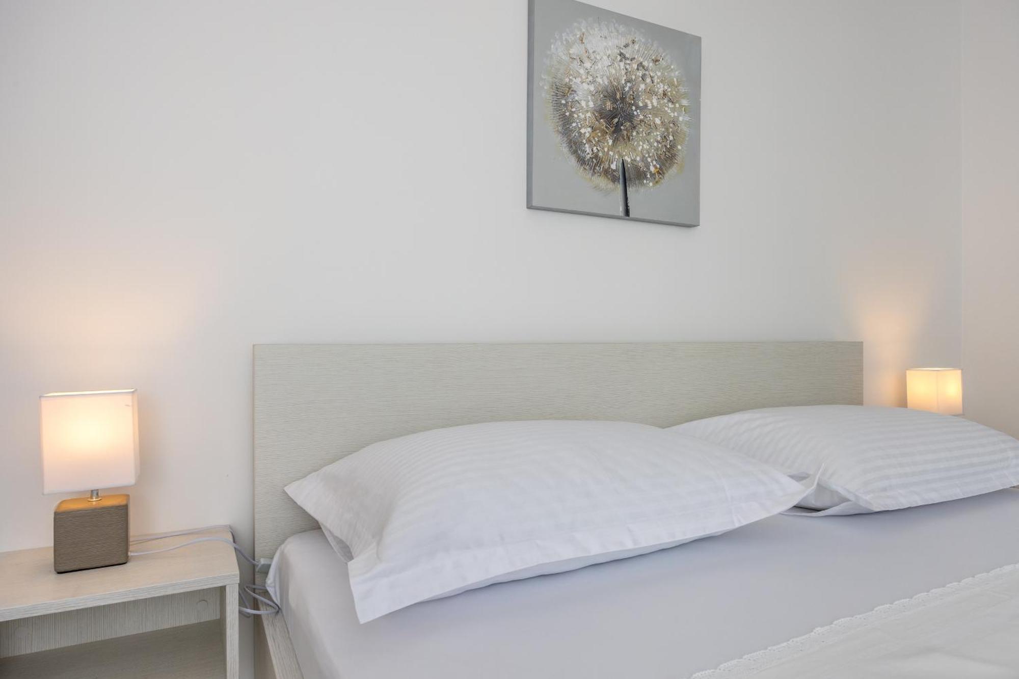 Apartmani Iva Тучепи Экстерьер фото